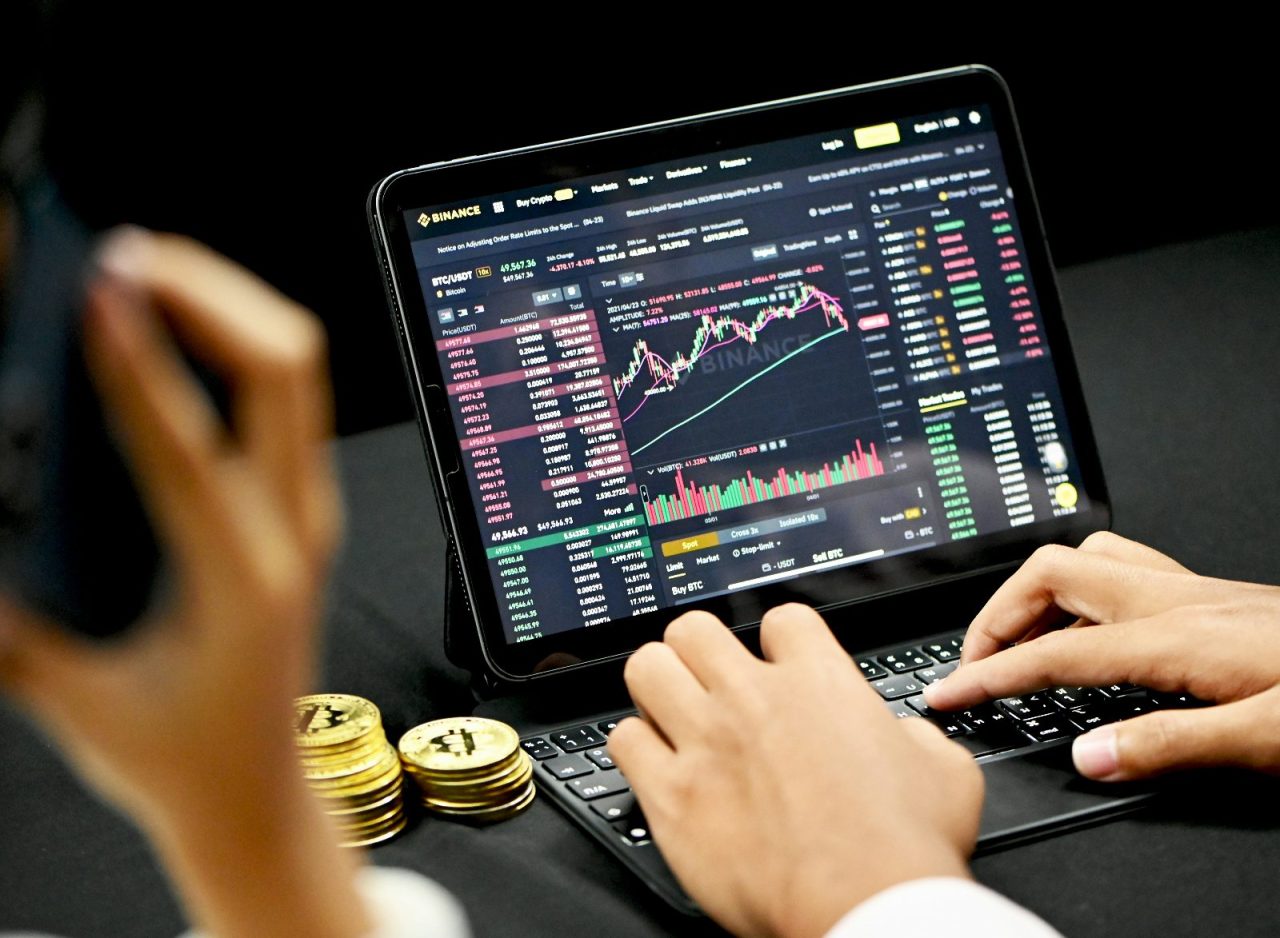 https://olajideassociates.net/storage/2025/05/Stock-Management-and-Reporting-OAN-1280x938.jpg